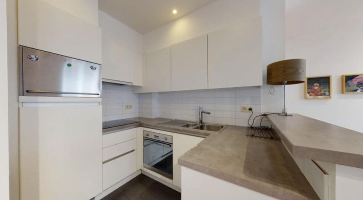Beautiful Studio In Brussels Centre Apartment Exterior photo